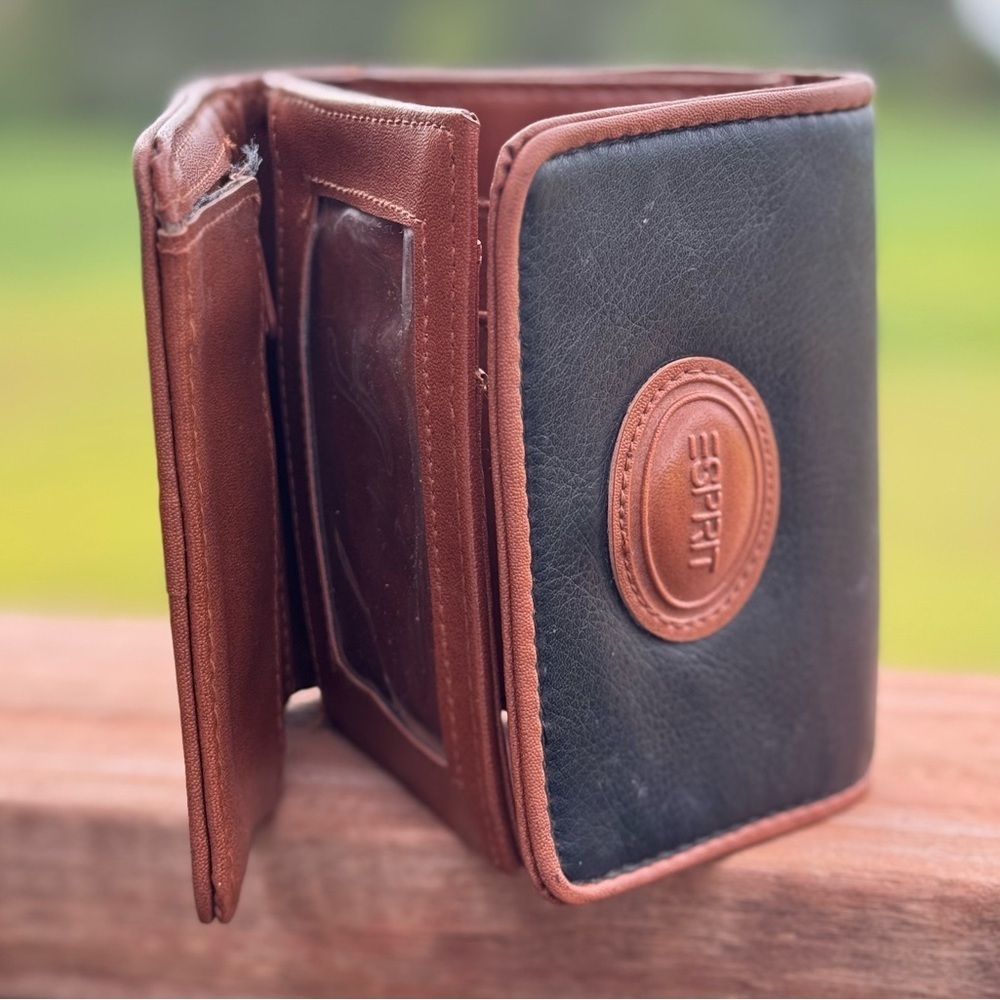Vintage Esprit Leather Trifold Wallet - Picture 3 of 4